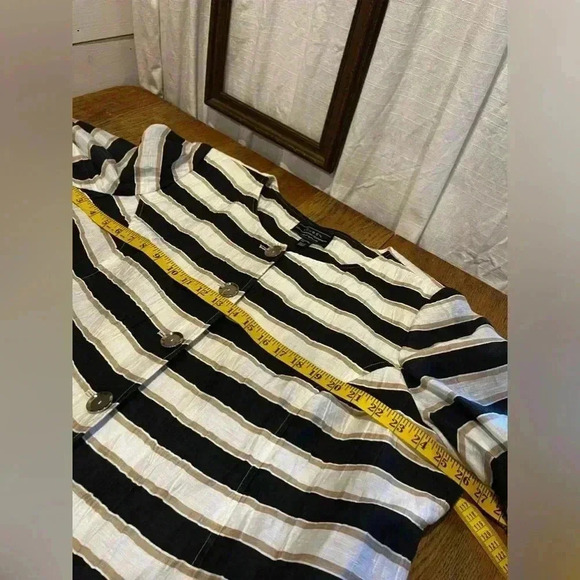 🖤LOUBEN for Laura Plus – Striped Button-Up Jacket (20W) - Picture 5 of 15